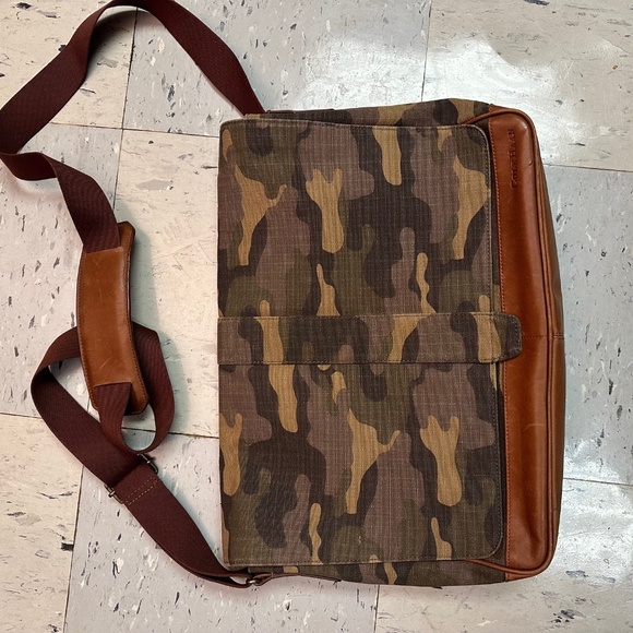 Cole Haan Camo Fabric with Leather Trim Messenger Bag - EUC - Picture 4 of 11